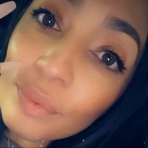 Meet your Posher, Lavonne